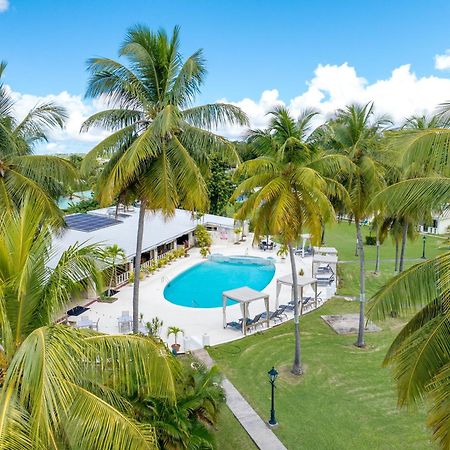 All Seasons Resort Сейнт Джеймс Екстериор снимка